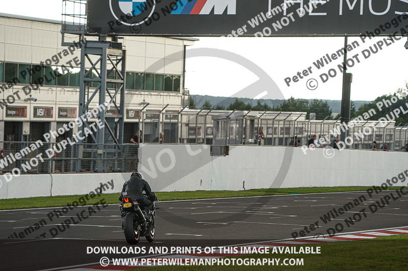 donington no limits trackday;donington park photographs;donington trackday photographs;no limits trackdays;peter wileman photography;trackday digital images;trackday photos